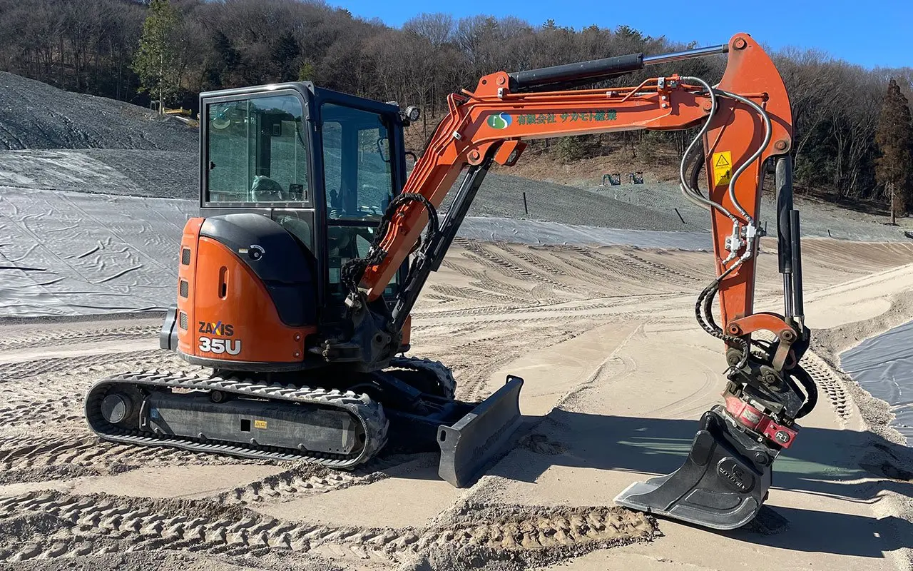 ミニ油圧ショベル